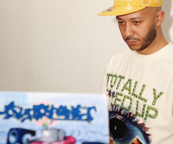 55EFC5A4-C650-4163-AD8E-2618B4BBB75C